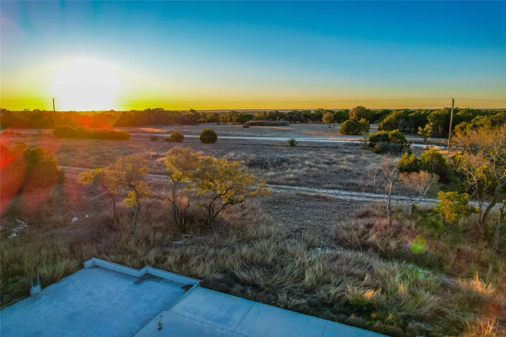 391 County Road 4717 Kempner, TX 76539