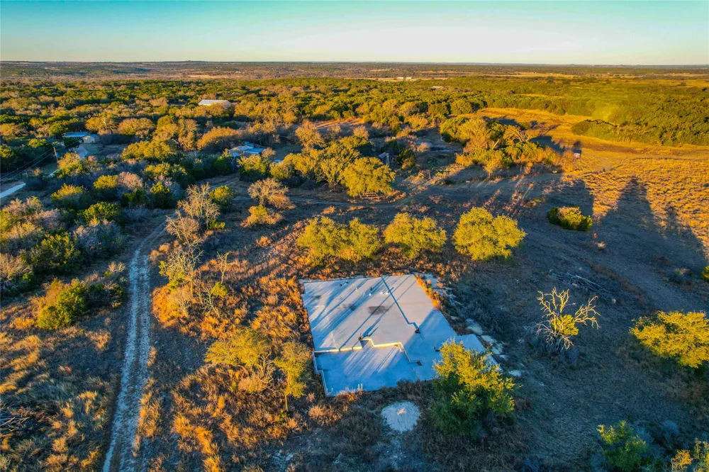 391 County Road 4717 Kempner, TX 76539