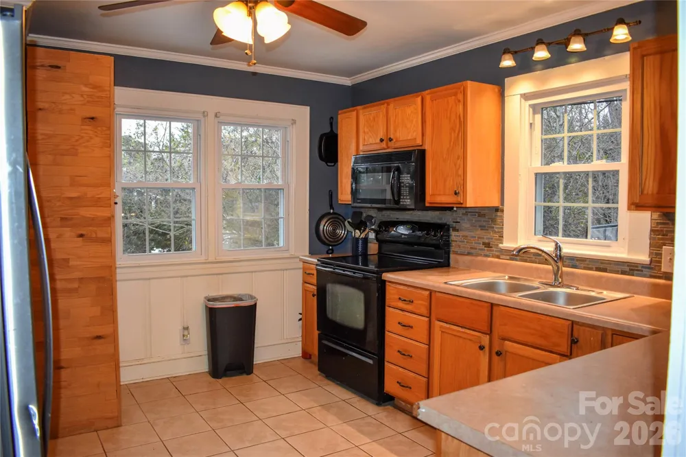 3 Forest Drive Lexington, NC 27292