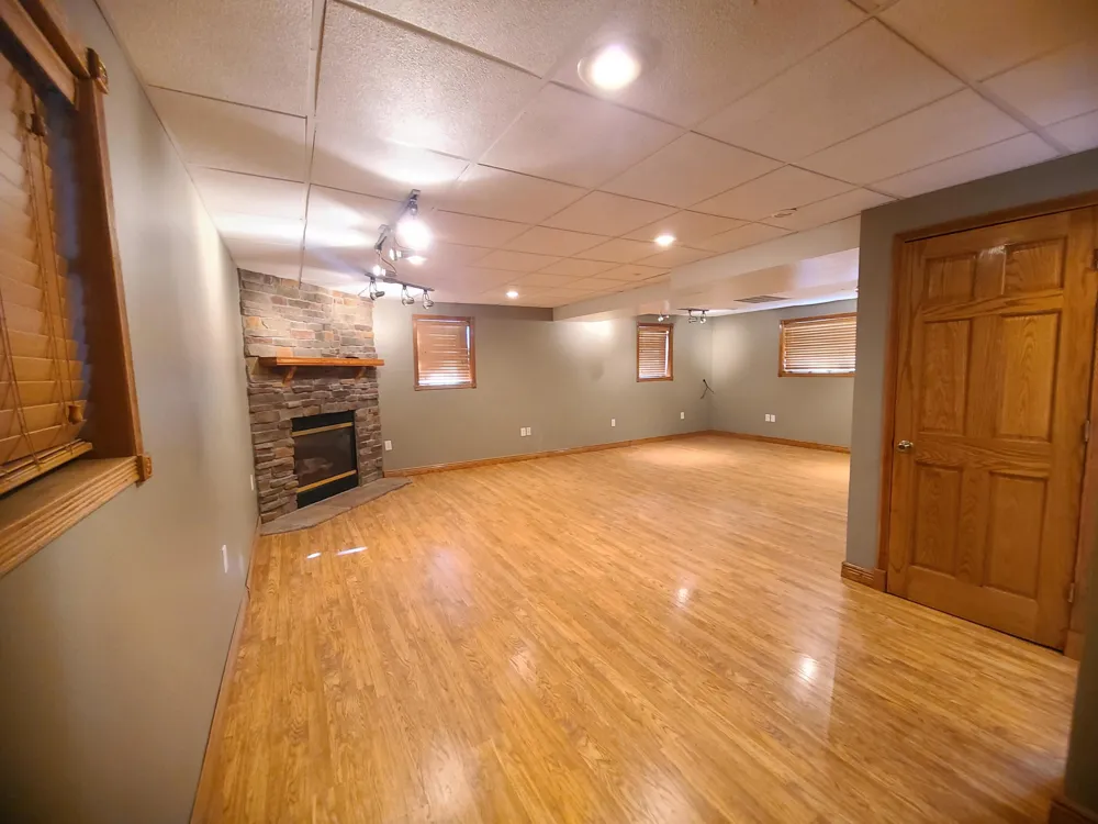 13291 County Rd 700 W Demotte, IN 46310
