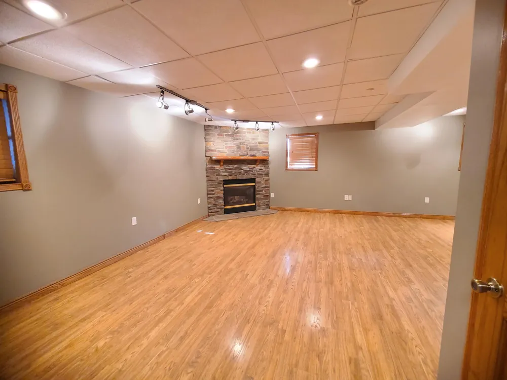13291 County Rd 700 W Demotte, IN 46310