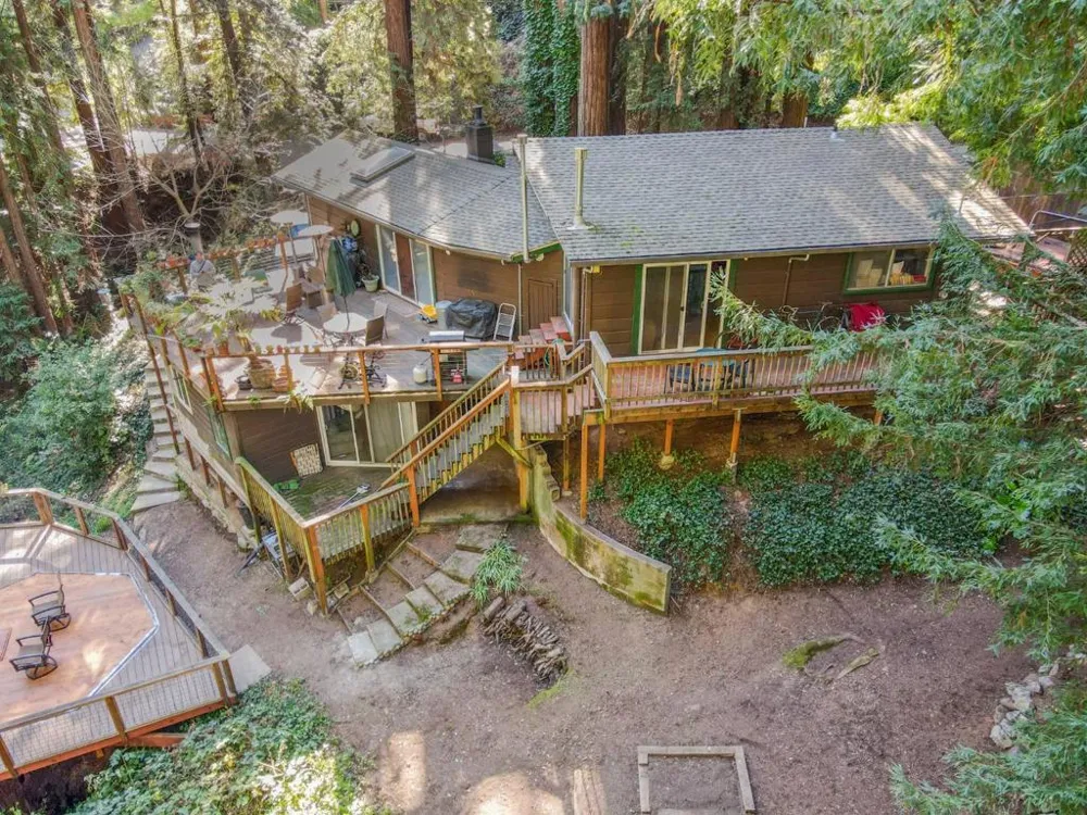 1350 Lost Acre Drive Felton, CA 95018