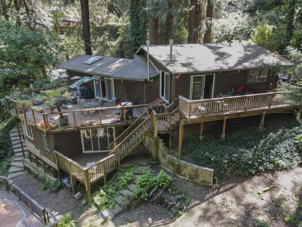 1350 Lost Acre Drive Felton, CA 95018