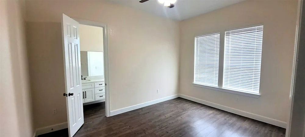 300 E Front Street Thorndale, TX 76577