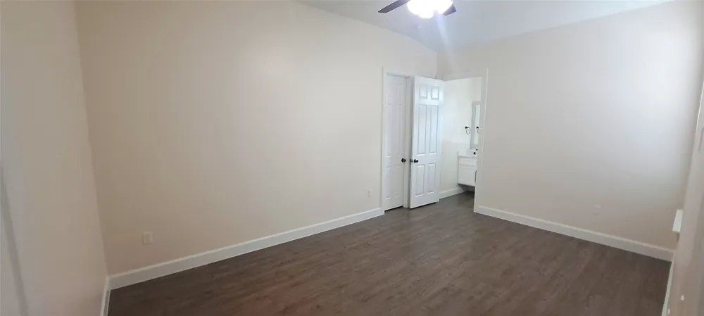 300 E Front Street Thorndale, TX 76577