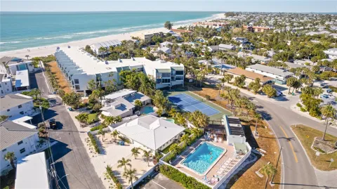 5608 GULF DRIVE #104