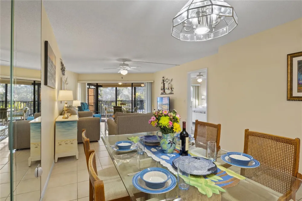 5608 GULF DRIVE #104 Holmes Beach, FL 34217