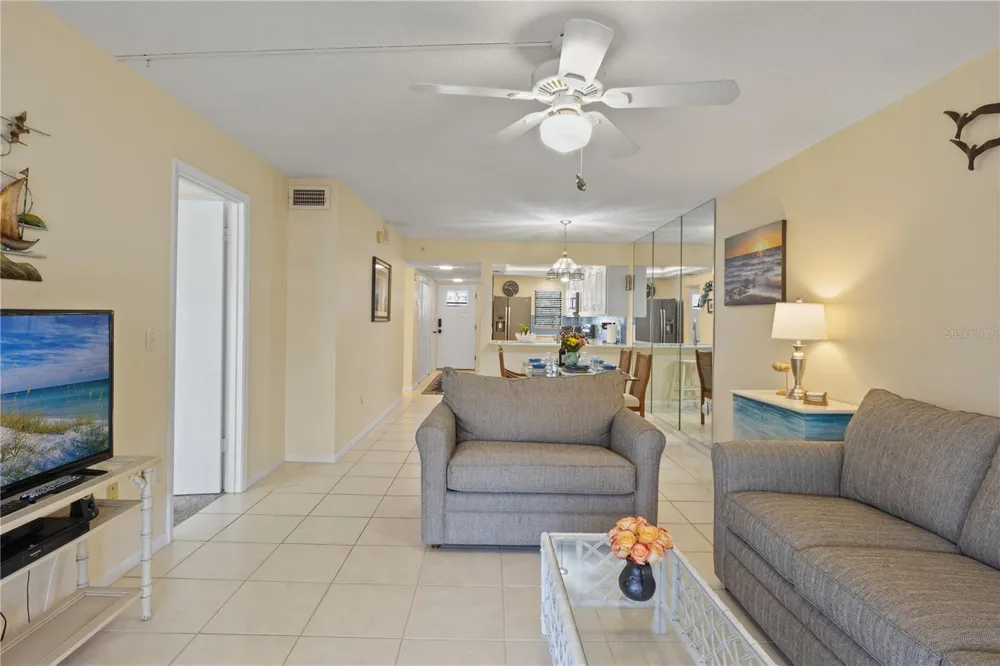 5608 GULF DRIVE #104 Holmes Beach, FL 34217