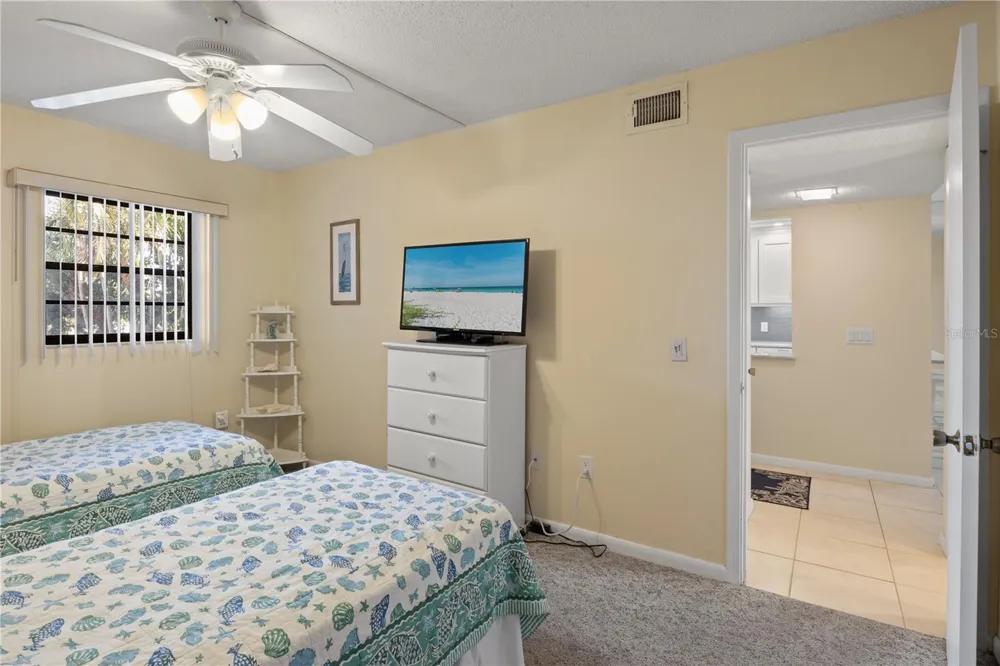 5608 GULF DRIVE #104 Holmes Beach, FL 34217