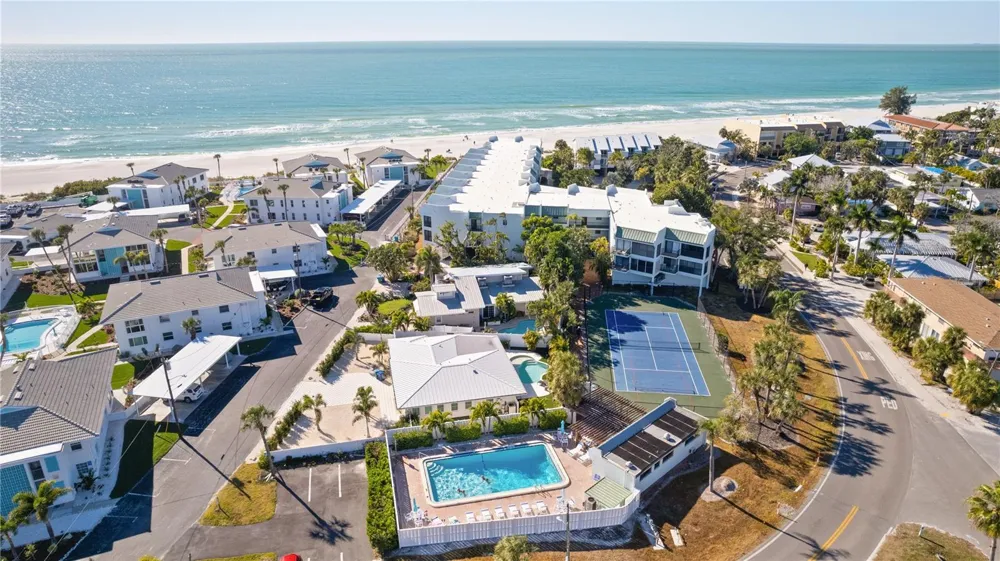 5608 GULF DRIVE #104 Holmes Beach, FL 34217