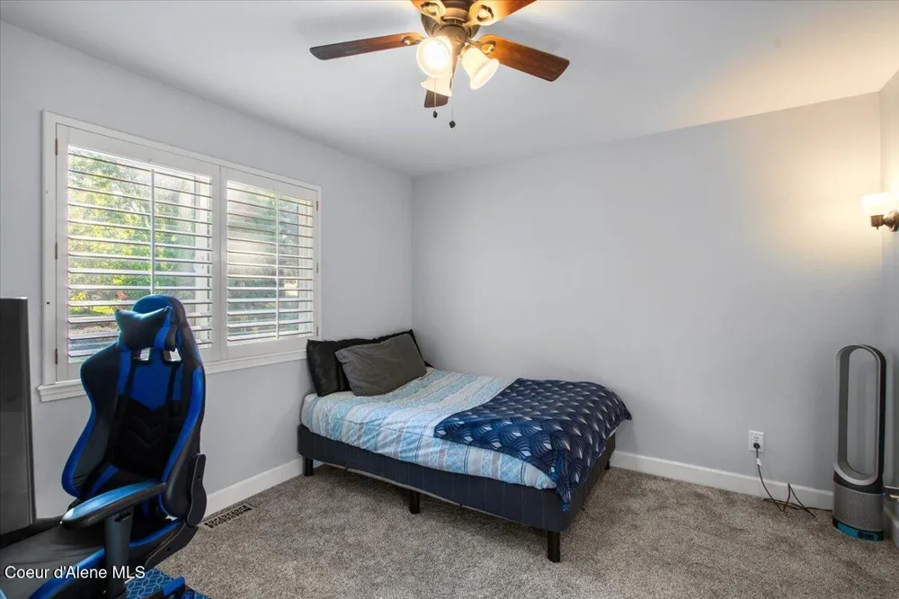 2918 E Point Hayden Drive Hayden, ID 83835