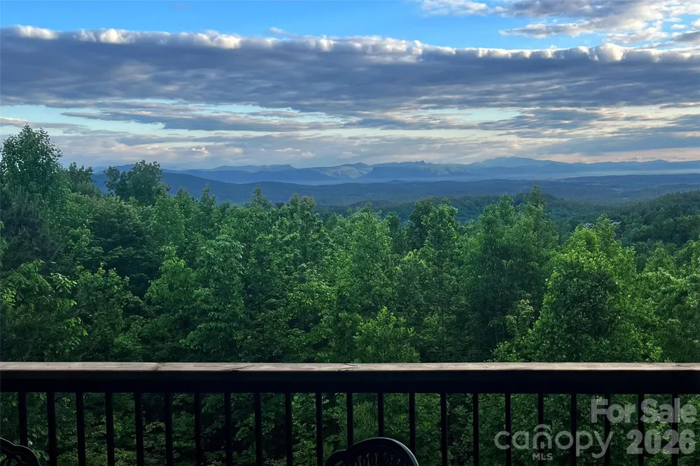623 Mountain Vista Drive Nebo, NC 28761