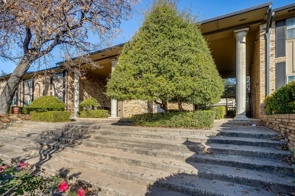 7929 Royal Lane #206