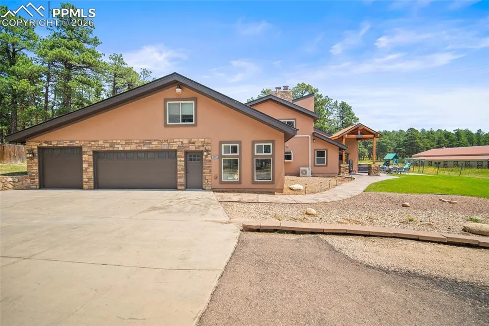 4225 Walker Vista Heights Colorado Springs, CO 80908