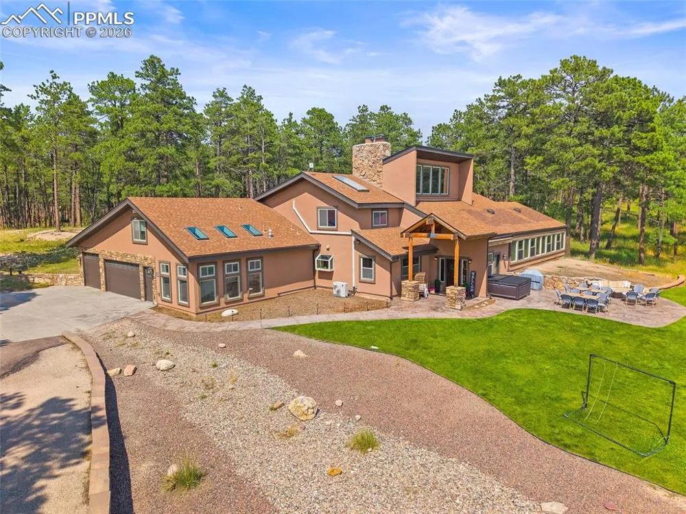 4225 Walker Vista Heights Colorado Springs, CO 80908