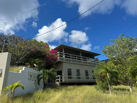 4 BARRIO PLAYA SARDINAS