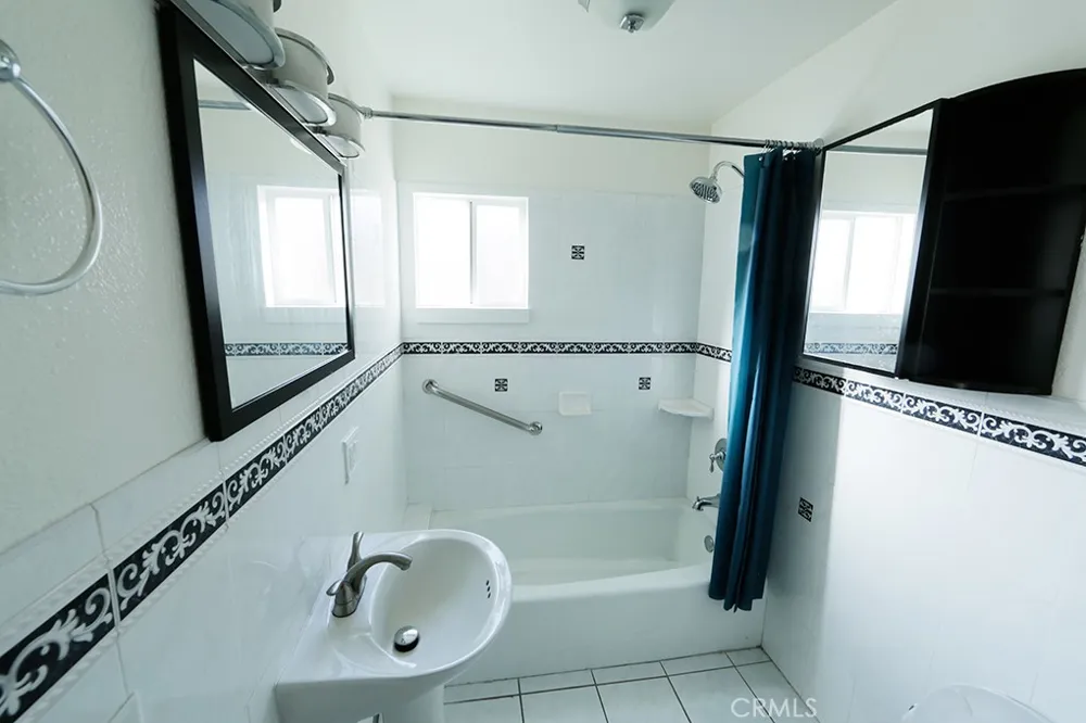 23254 Forest Canyon Diamond Bar, CA 91765