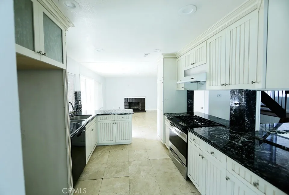 23254 Forest Canyon Diamond Bar, CA 91765