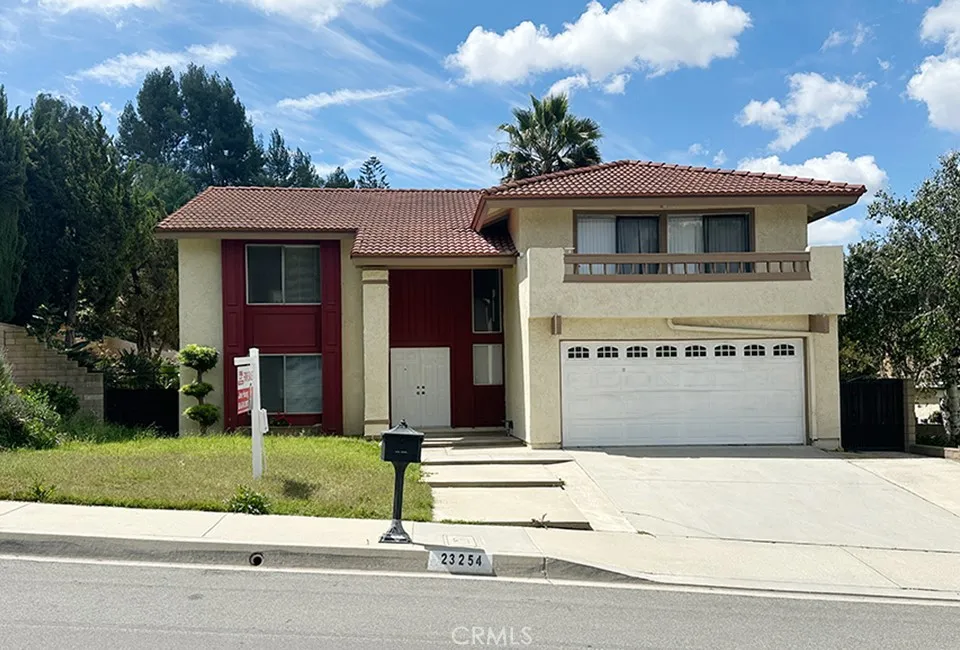 23254 Forest Canyon Diamond Bar, CA 91765