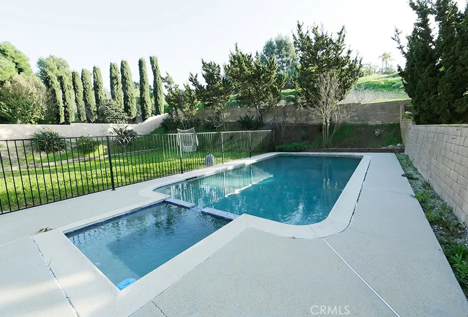 23254 Forest Canyon Diamond Bar, CA 91765