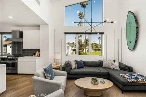 4405 Channel Place