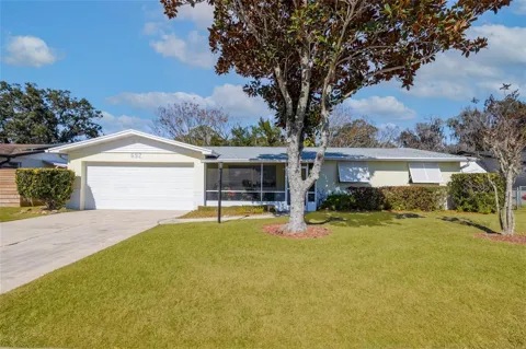 692 GASLIGHT DRIVE