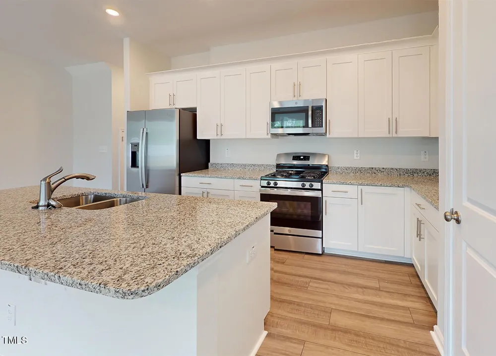 101 Peach Dahlia Road #Mandevilla Holly Springs, NC 27540