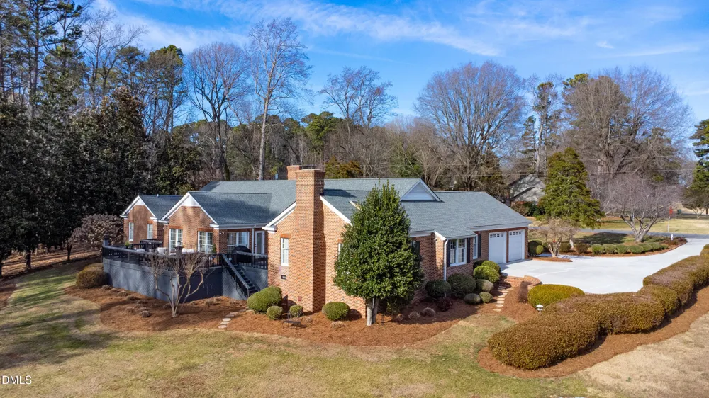 10 Country Club Drive Siler City, NC 27344