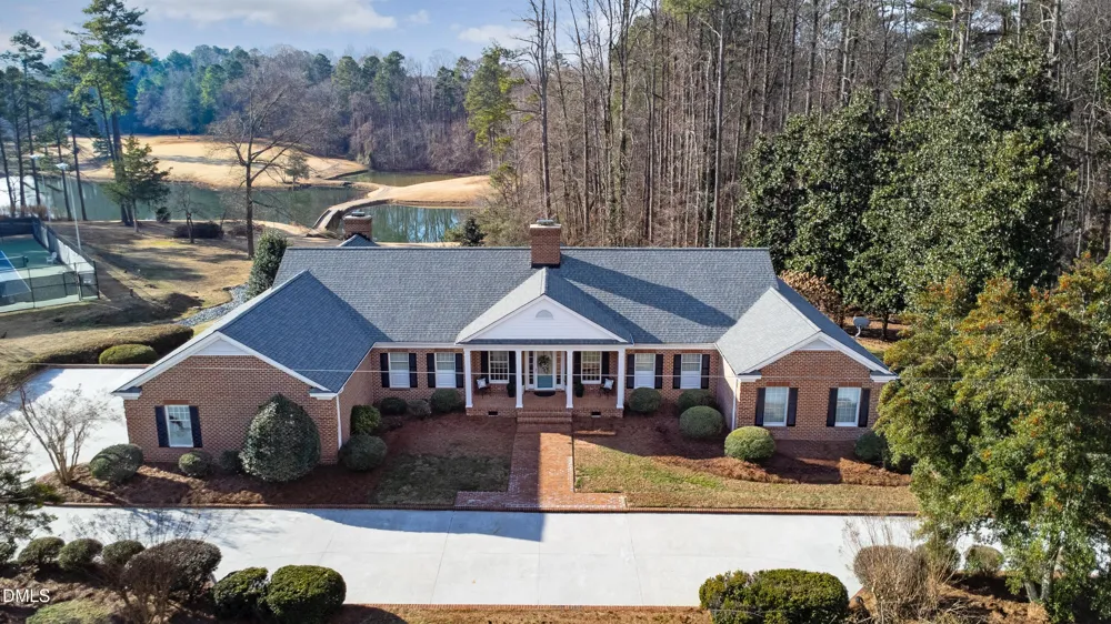 10 Country Club Drive Siler City, NC 27344