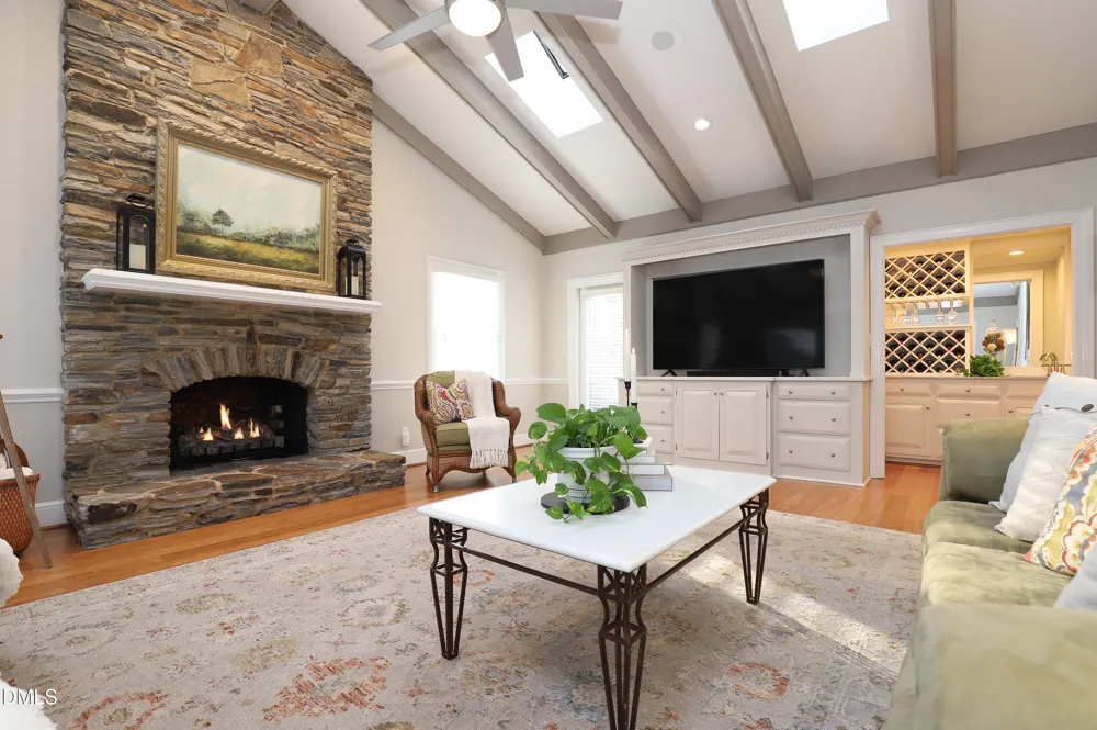 10 Country Club Drive Siler City, NC 27344