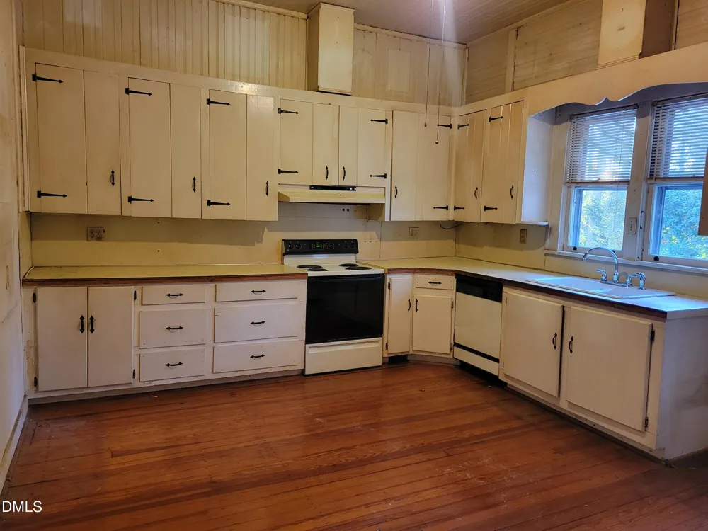 62 Indian Trail Sanford, NC 27332