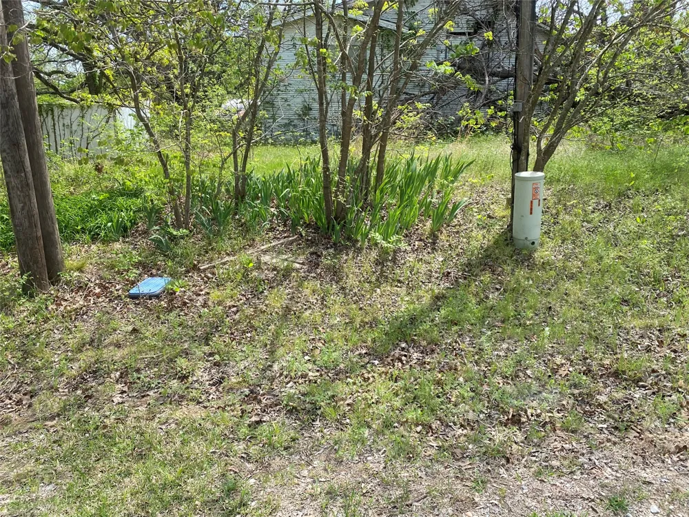 8929 W Fm 898 Savoy, TX 75479