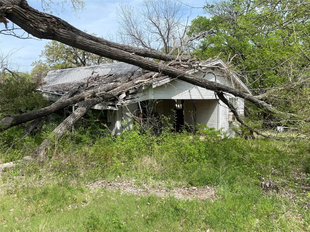 8929 W Fm 898 Savoy, TX 75479