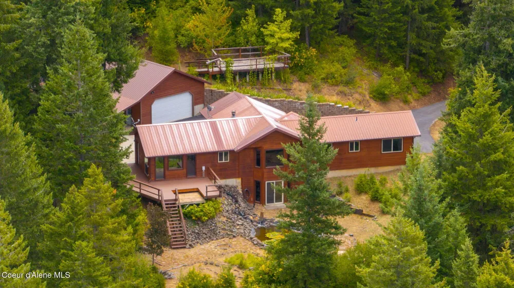 5671 E Wildlife Trail Hayden, ID 83835