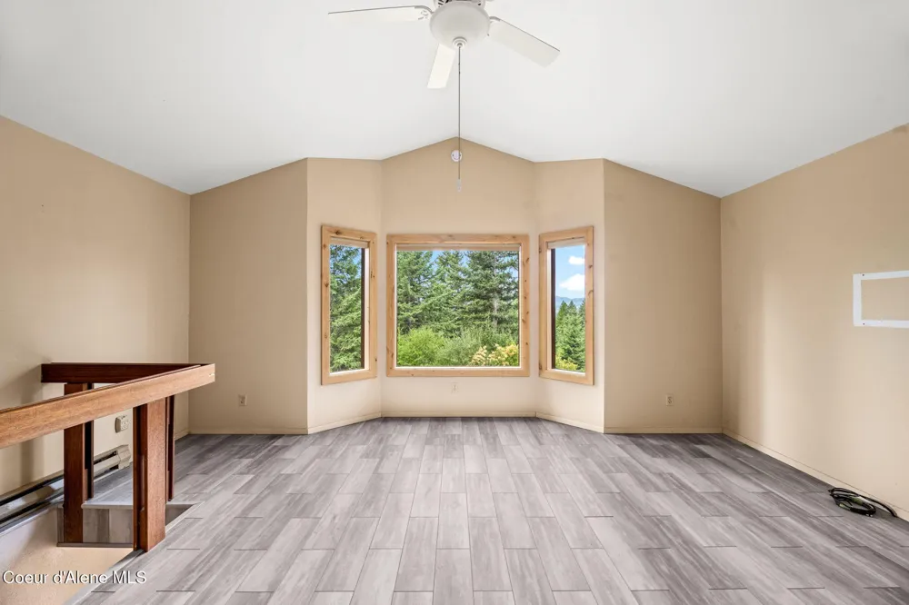 5671 E Wildlife Trail Hayden, ID 83835