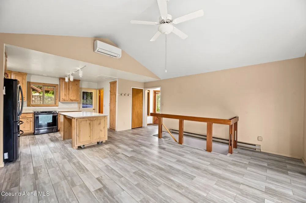 5671 E Wildlife Trail Hayden, ID 83835