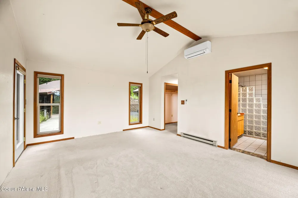 5671 E Wildlife Trail Hayden, ID 83835
