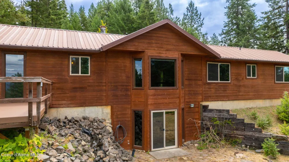 5671 E Wildlife Trail Hayden, ID 83835