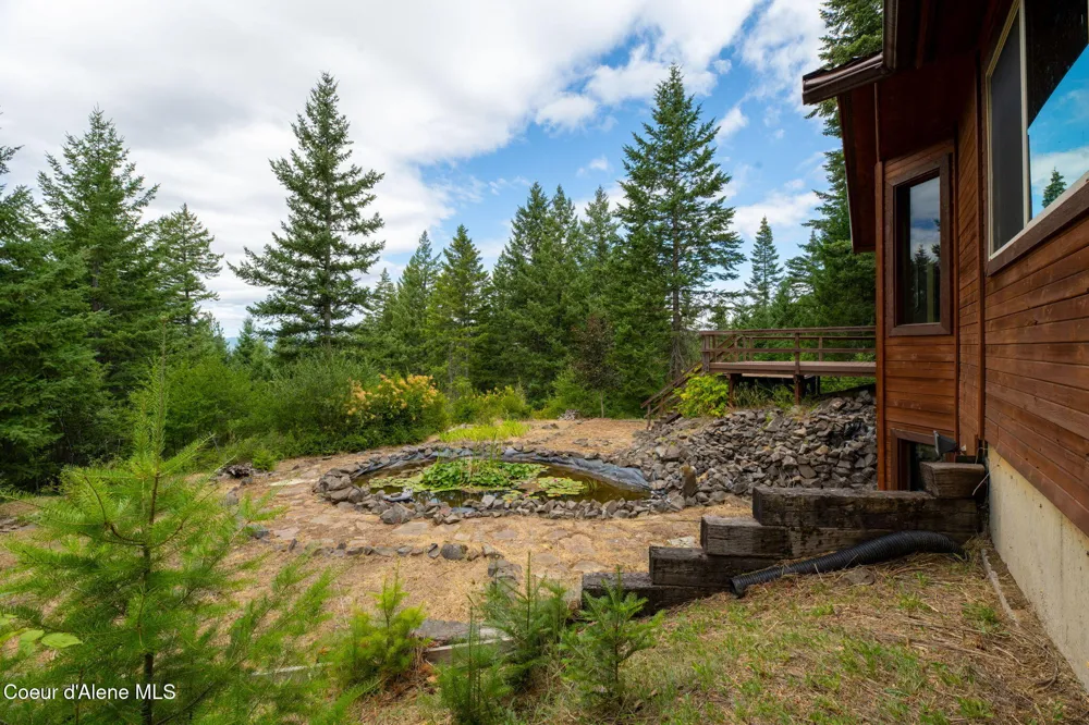 5671 E Wildlife Trail Hayden, ID 83835