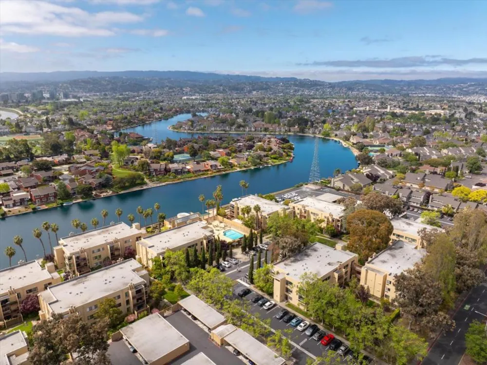 910 Beach Park Boulevard #106 Foster City, CA 94404