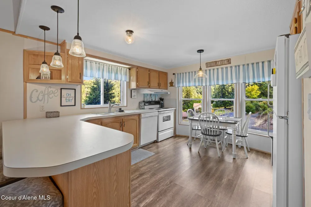 20943 S Cave Bay Road Worley, ID 83876