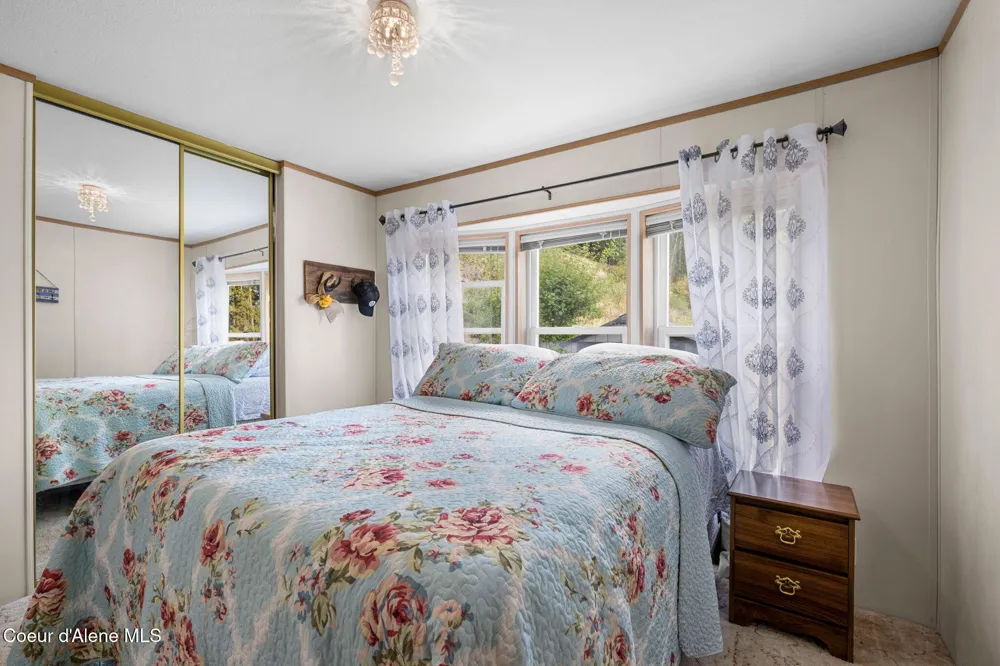 20943 S Cave Bay Road Worley, ID 83876