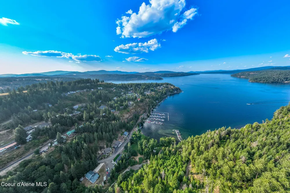20943 S Cave Bay Road Worley, ID 83876