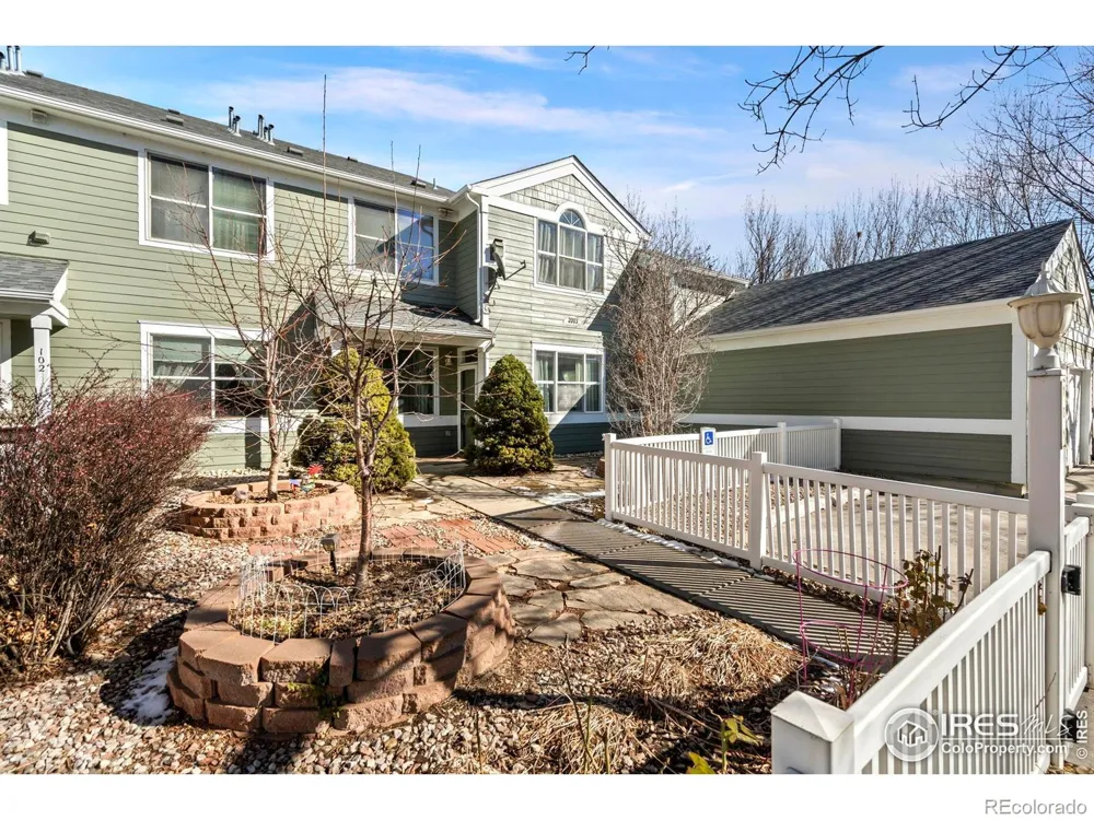 2003 Grays Peak Drive #101