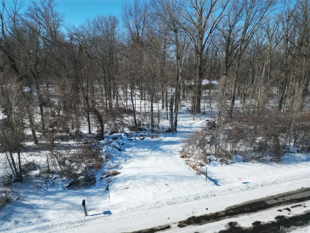 197 N Cotter Road Hampton Charter Township, MI 48732