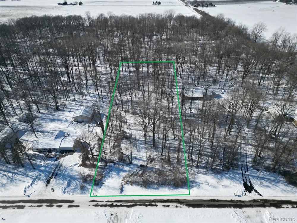 197 N Cotter Road Hampton Charter Township, MI 48732