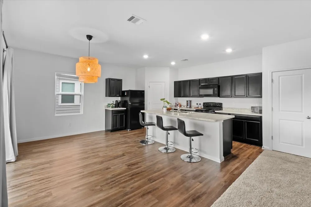 308 Shiro Drive Kyle, TX 78640