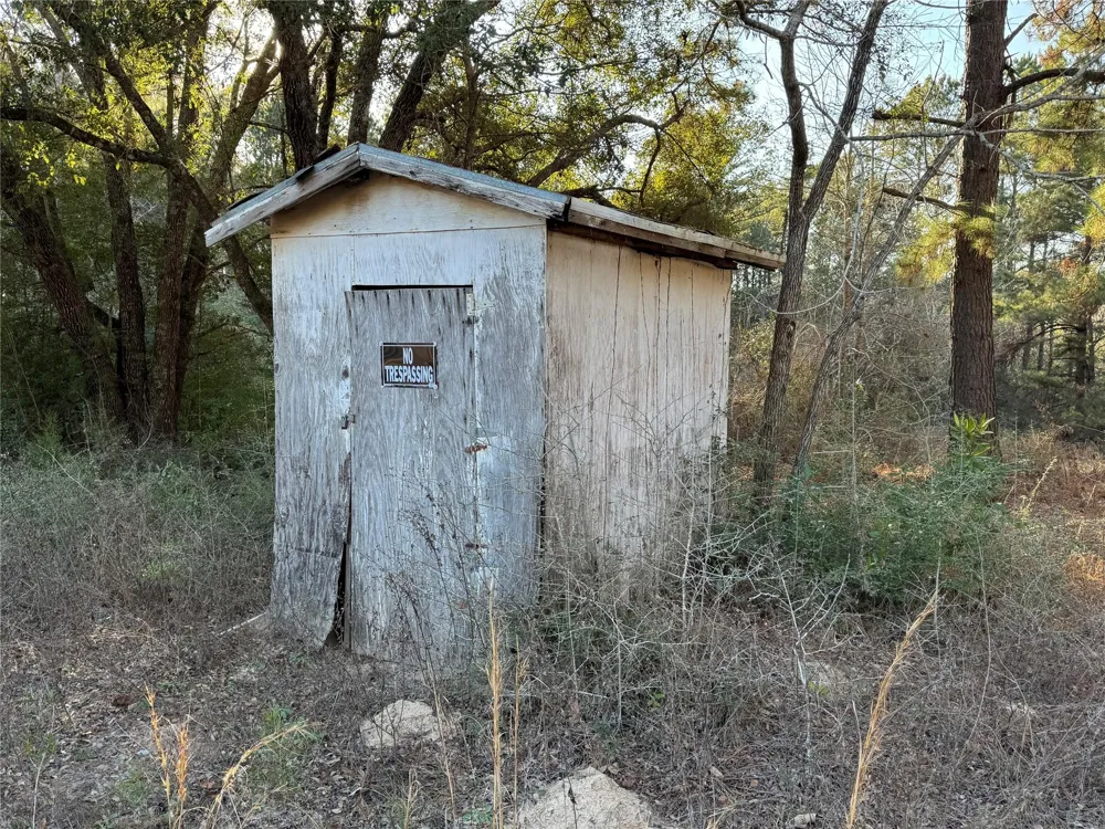 2511 County Road 4280 Woodville, TX 75979