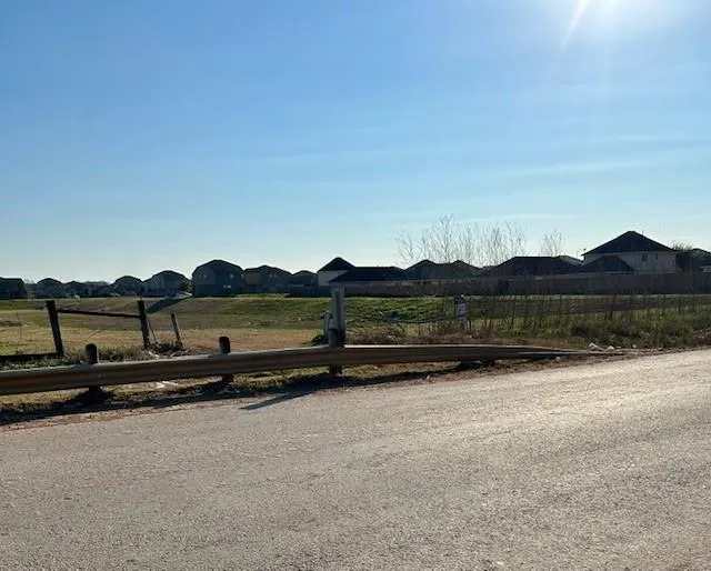 6305 Selinsky Road Houston, TX 77048