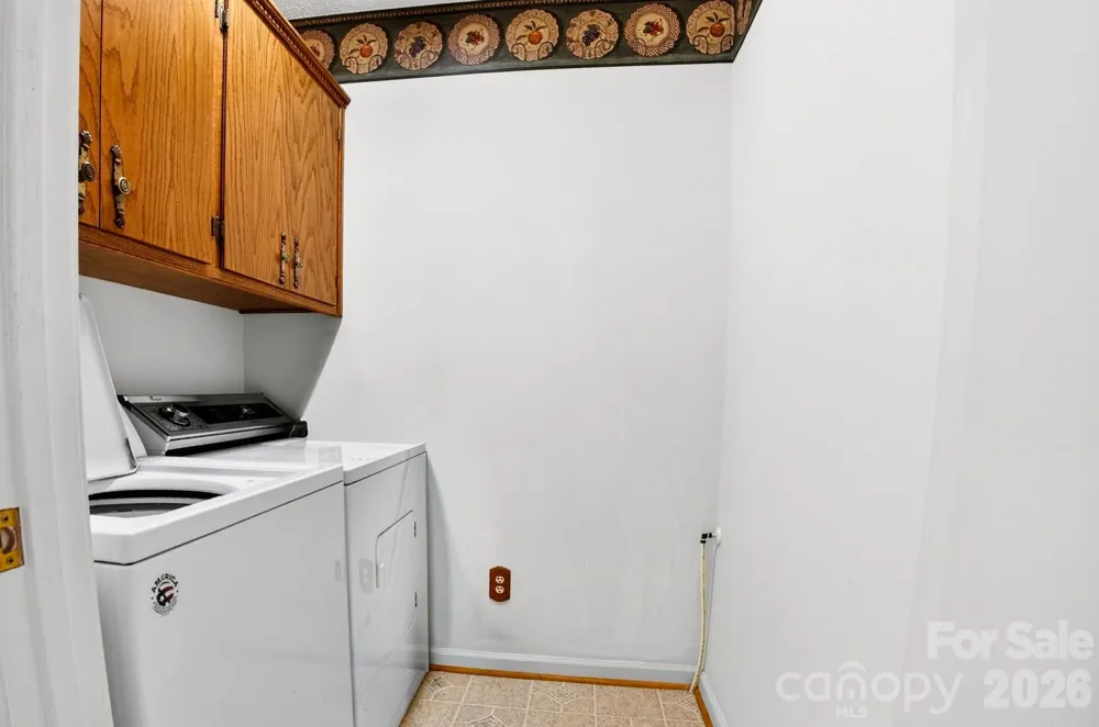 703 Independence Trail Morganton, NC 28655
